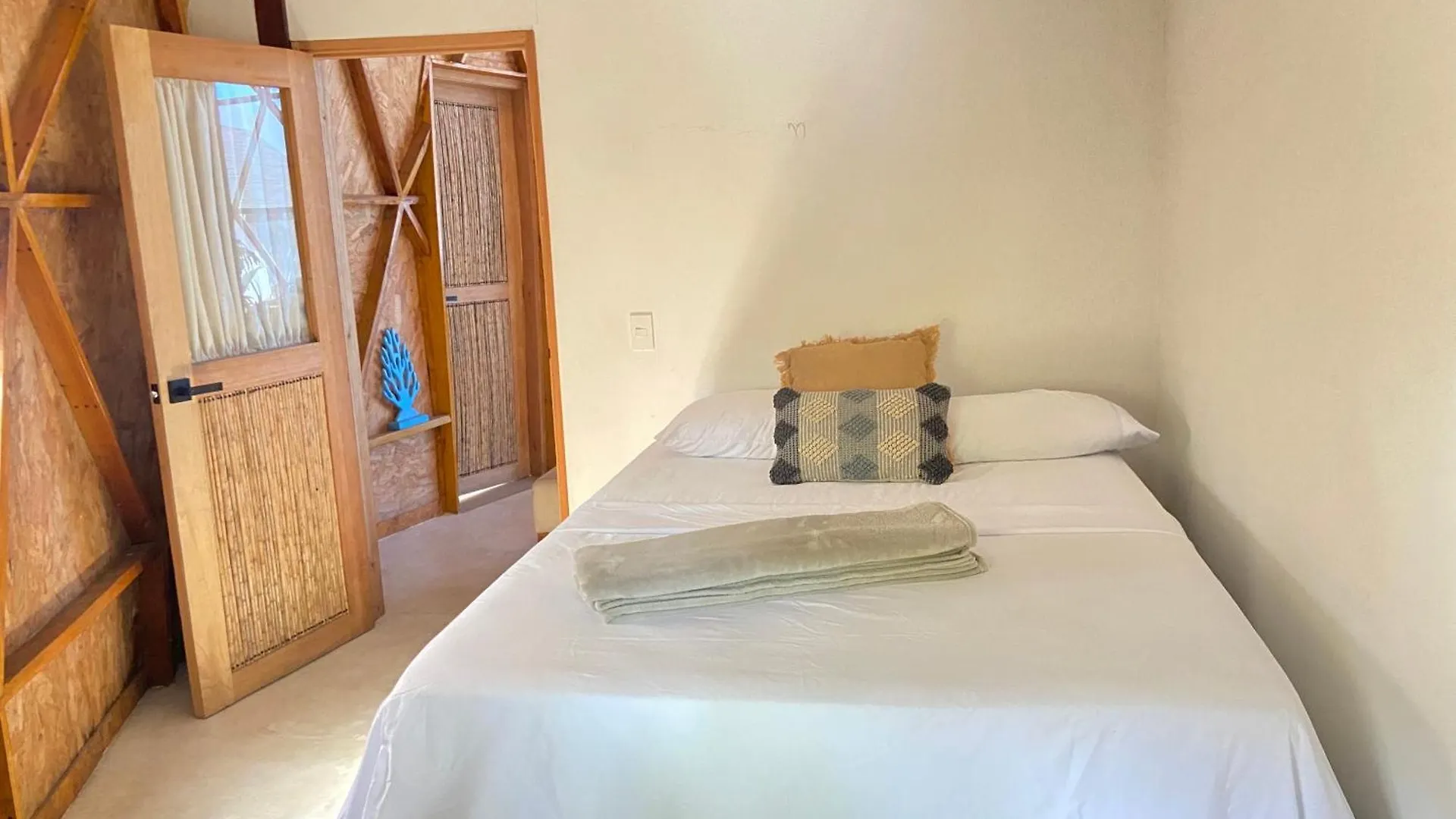 Casa De Playa Kommox Beach Cartagena Hotel